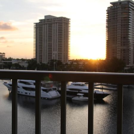 6-502 Amazing Water View - Three Bedrooms Aventura Bagian luar foto