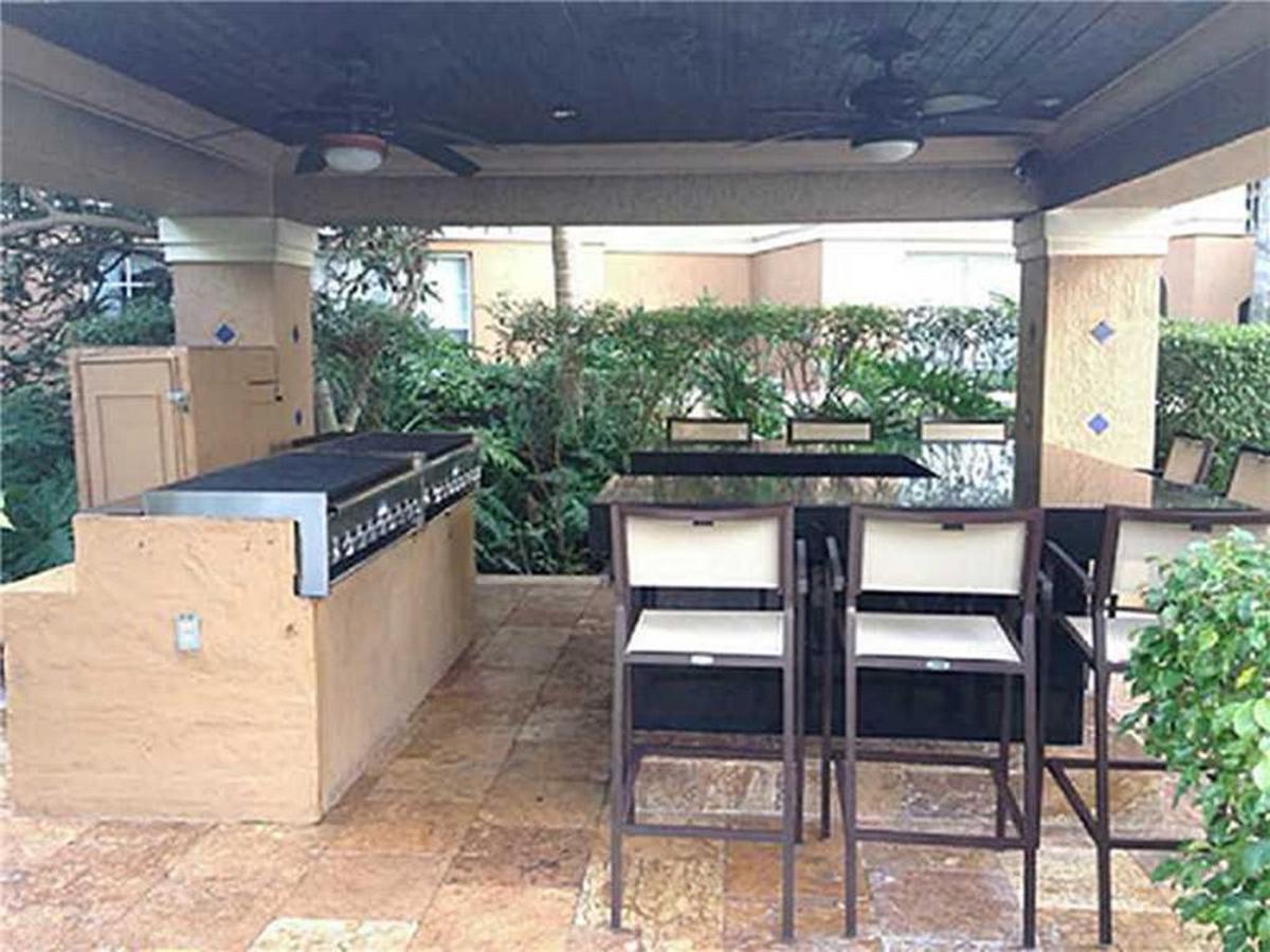 6-502 Amazing Water View - Three Bedrooms Aventura Bagian luar foto